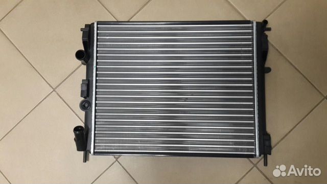 Радиатор охлаждения Renault Logan 2004-08 с кондиц