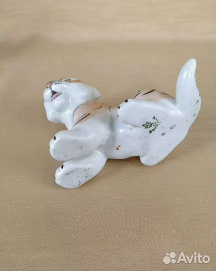 Фарфоровые статуэтки с утратами