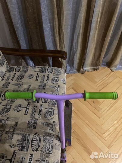 Самокат трюковой