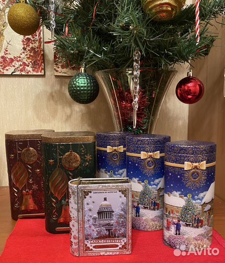 Жестяные банки для чая новогодние