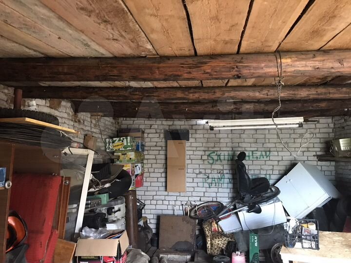 Гараж, > 30 м²