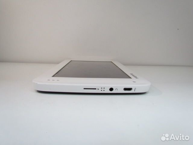 Планшет PocketBook Surfpad U7