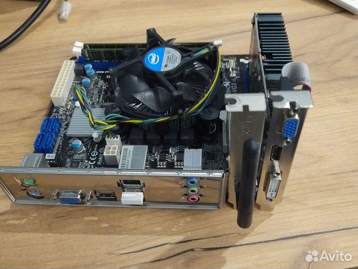 Mini ITx + i3 + wifi + 16gb + видеокарта