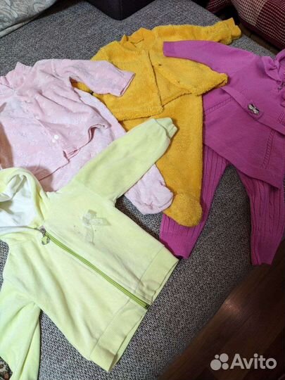 Костюмы и кофта для девочки