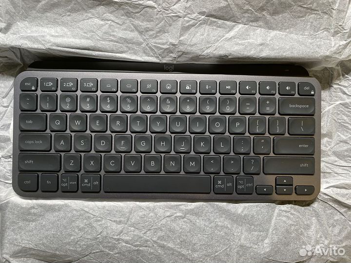 Logitech mx keys mini