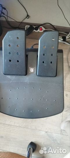 Игровой руль defender forsage gtr