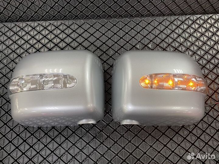 Зеркала серебро с повторителями для Mercedes G463