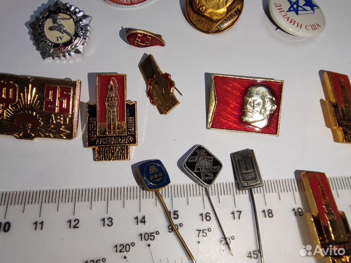 Значки СССР