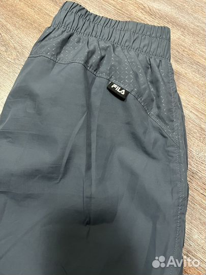 Женский спортивный костюм