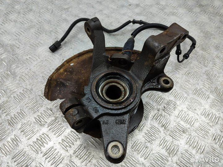 Кулак поворотный передний левый Kia Spectra S6D