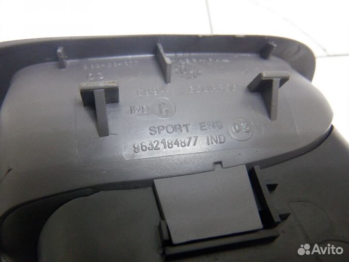 Дефлектор воздушный Peugeot 206