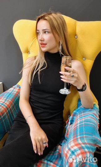 Маникюр Педикюр