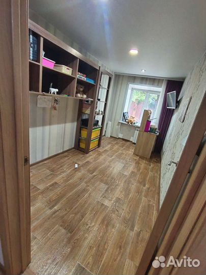 Стеллаж напольный и настенный