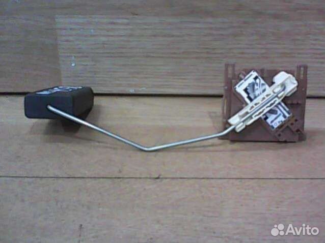 Датчик уровня топлива Volkswagen Touran - 1 поколе