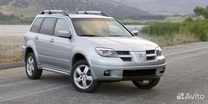 Mitsubishi outlander 1