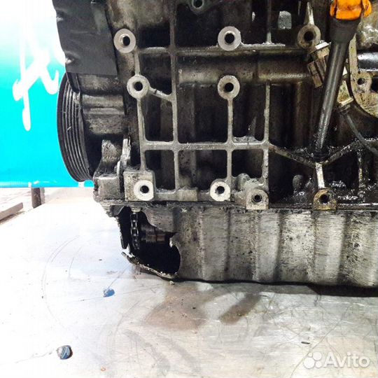 Двигатель Фольксваген Гольф 5 1,6л