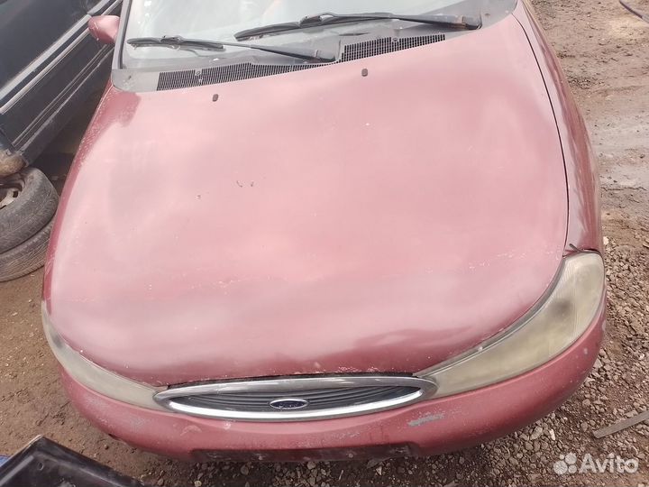 Капот Ford Mondeo 2