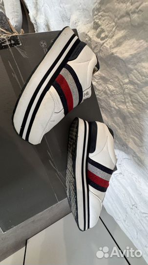 Кроссовки Tommy hilfiger 39/40