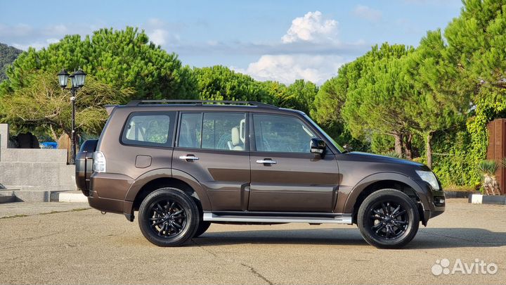 Mitsubishi Pajero, 2017