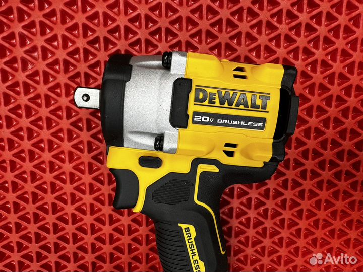 Аккумуляторный импульсный гайковерт dewalt DCF922N