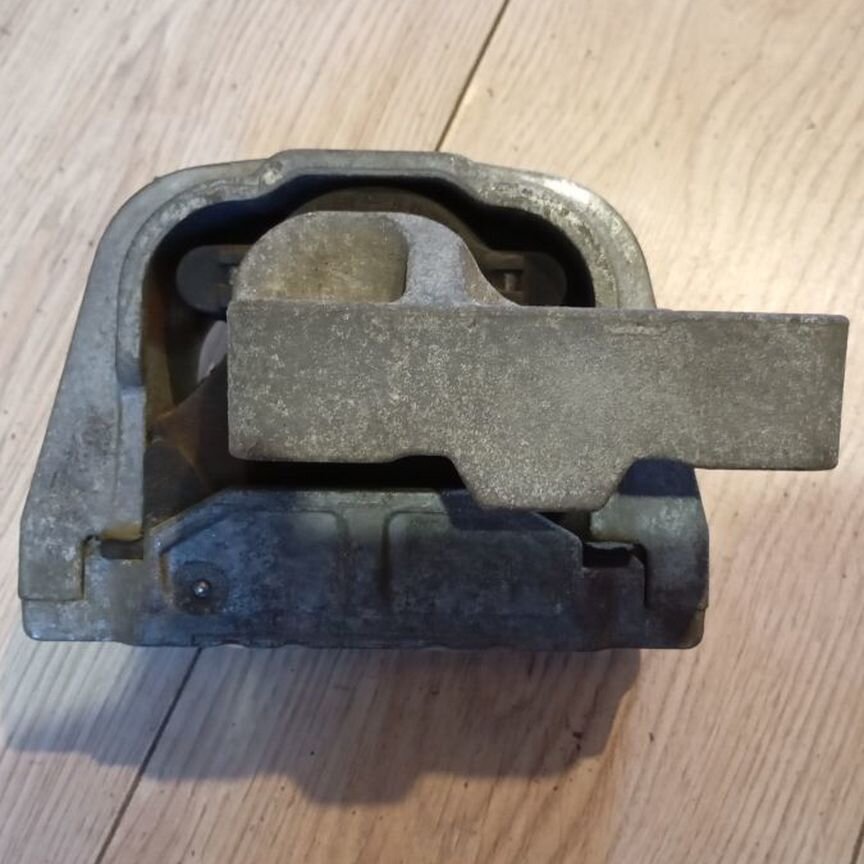 golf 4 подушка - Купить автозапчасти у проверенных продавцов на