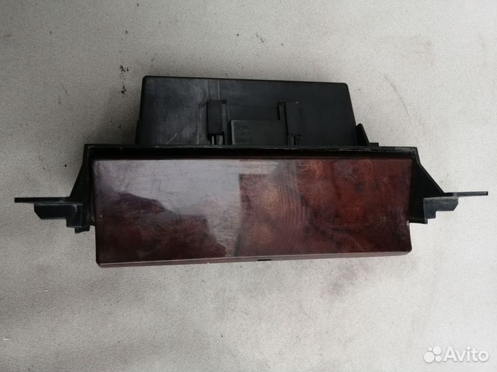 Ящик передней консоли для Suzuki Grand Vitara 2006