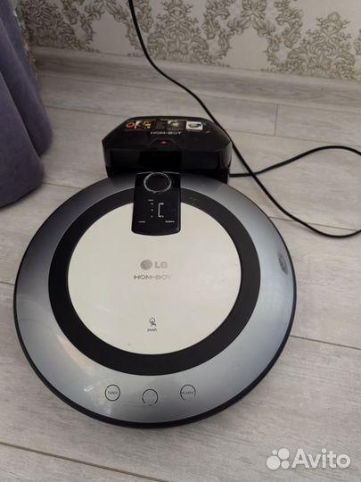 Робот пылесос lg hom bot