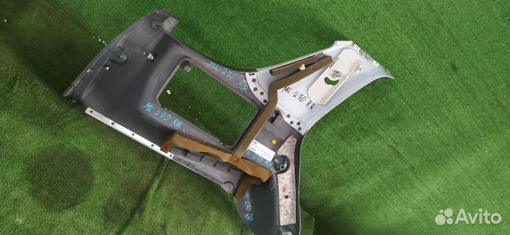 Обшивка багажника пара Mercedes Ml270 163 612.963