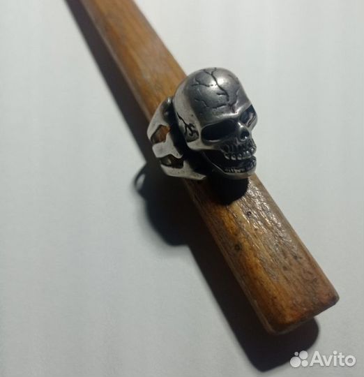 Кольцо череп серебро