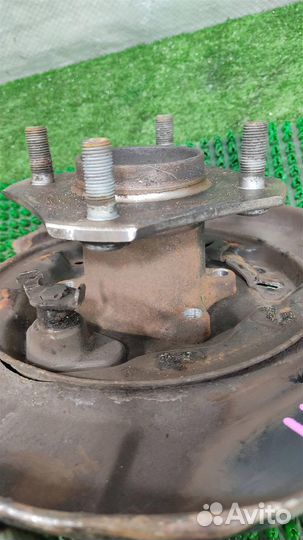 Ступица задняя левая Nissan Tiida 2008