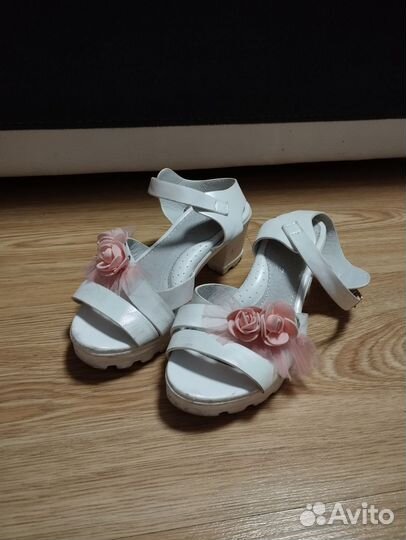Туфли для девочки