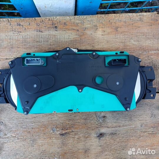 Приборная панель renault logan 1