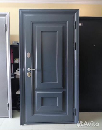 Дверь входная металлическая