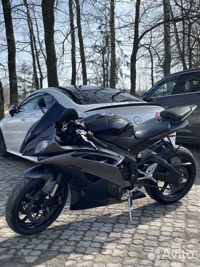 Yamaha R6