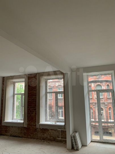 5-к. квартира, 135 м², 3/5 эт.