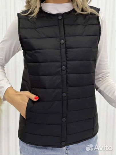 Жилетка женская новая 44,50р-р