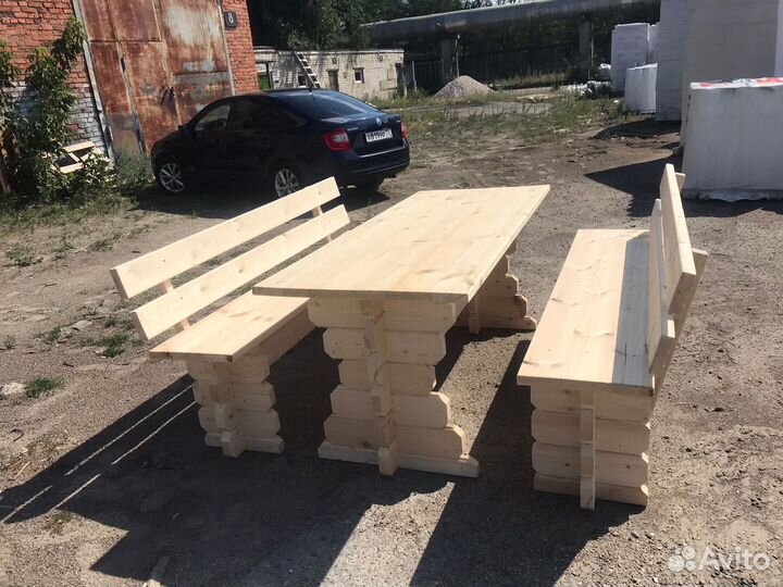 Стол,лавки