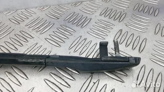 Щеткодержатель лобового стекла BMW 7 F01 (4BA07O90