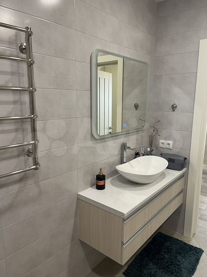 2-к. квартира, 57,7 м², 10/17 эт.