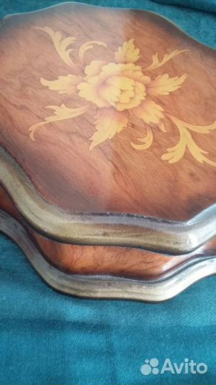 Деревянная шкатулка, с музыкой