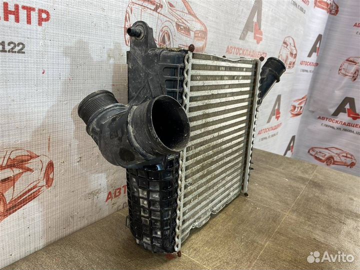 Интеркулер Volkswagen Touareg 3 с 2018 года