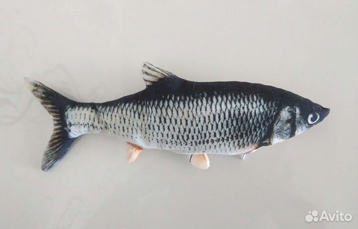 Лоток для кошки, игрушка