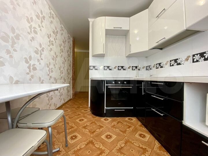 3-к. квартира, 67,4 м², 3/9 эт.