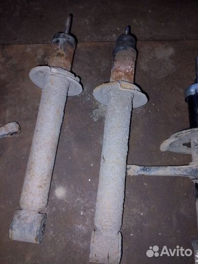 Стойки на ваз 2110