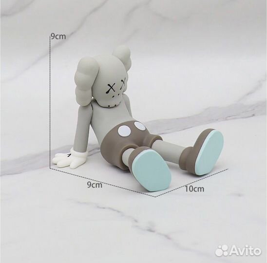 Kaws игрушка кавс сидит