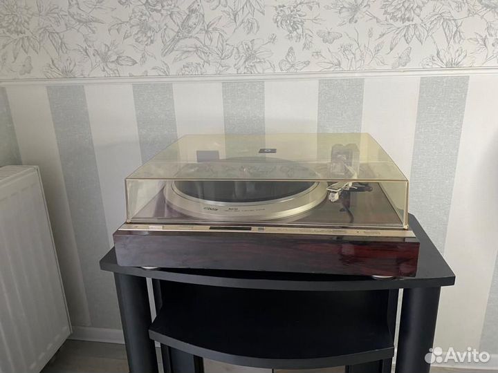 Проигрыватель Lo-D/Victor