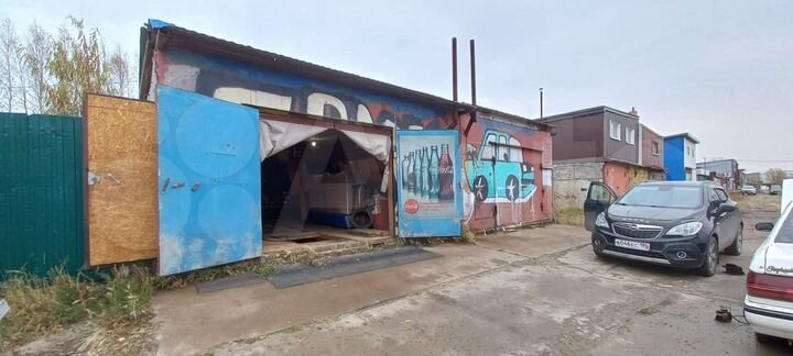 Гараж, > 30 м²