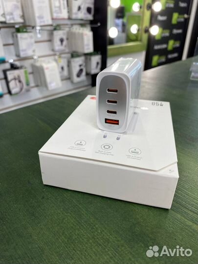 Сетевое зарядное устройство