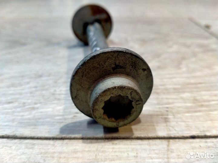 Эксцентрик задний Mercedes-Benz 212.054 E 300 212