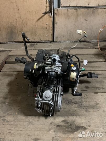 Двигатель на мопед альфа 110 (небольшой торг)